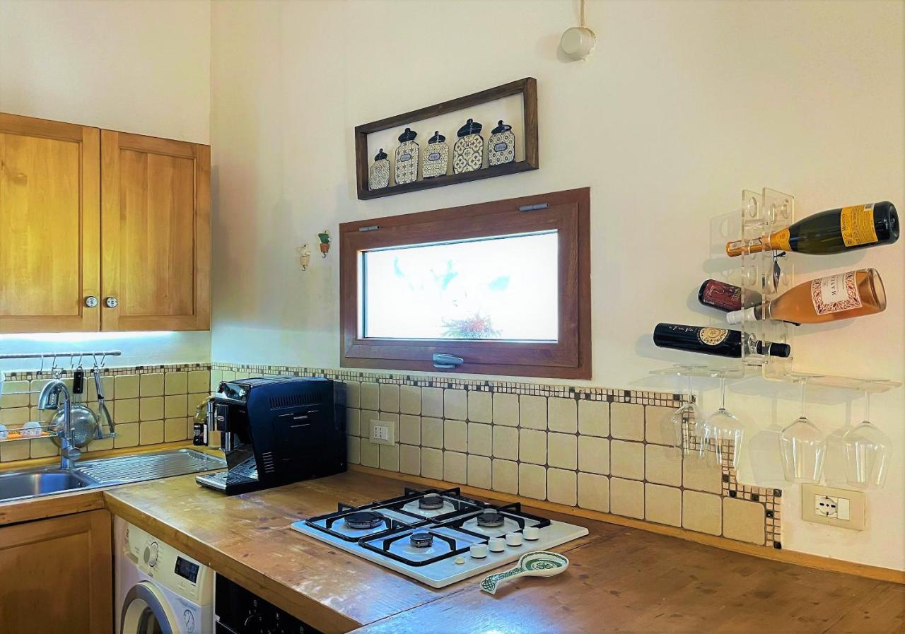 Dimora Antonella - Ostuni 4 Seasons - Splendid Villa Depandance With Private Swimming Pool エクステリア 写真
